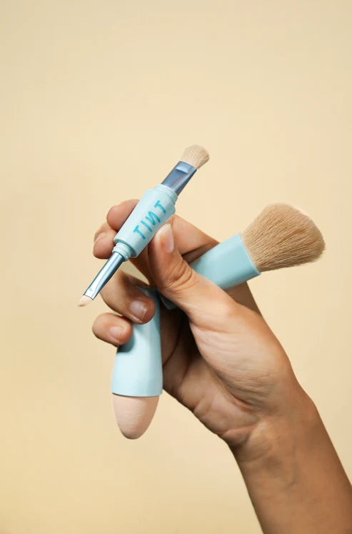 4 in 1 Makeup Brush Set – Foundation, Powder, Eyeshadow & Travel Makeup Brush | Compact Portable Brush Kit with Soft Synthetic Bristles for Women & Girls