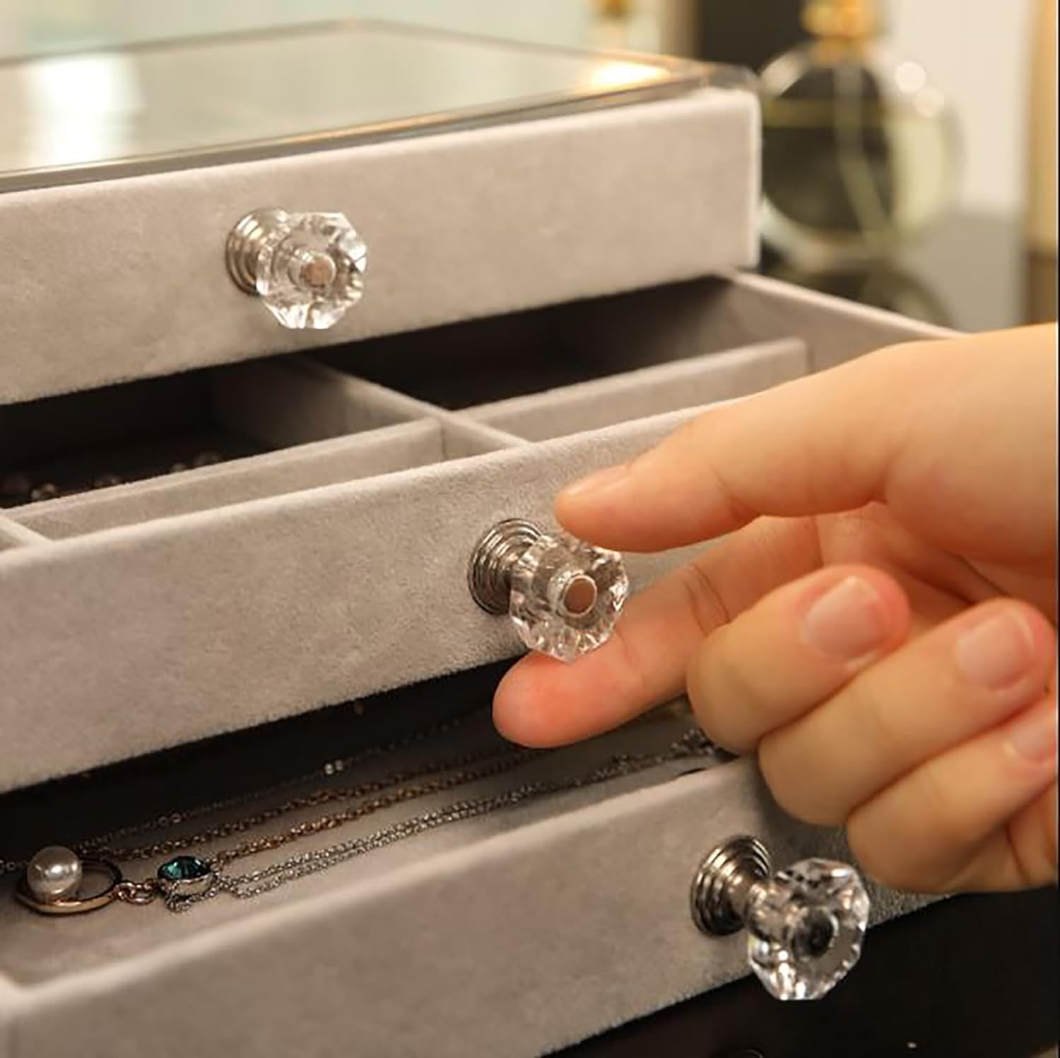Acrylic Jewelry Box, 3 Drawers Velvet Jewelry Organizer for Ring Earring Necklace Bracelet Display Clear Acrylic Jewelry Storage Case Gift for Women Ladies Girls