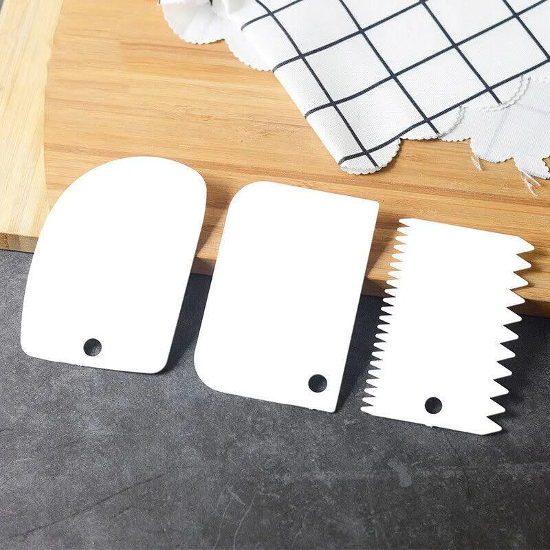 3 Pcs Cake Scraper Smoother Set, Cake Icing Smoother Tool for Cake Decorating, Plastic Dough Scraper Flexible Bowl Scraper for Baking