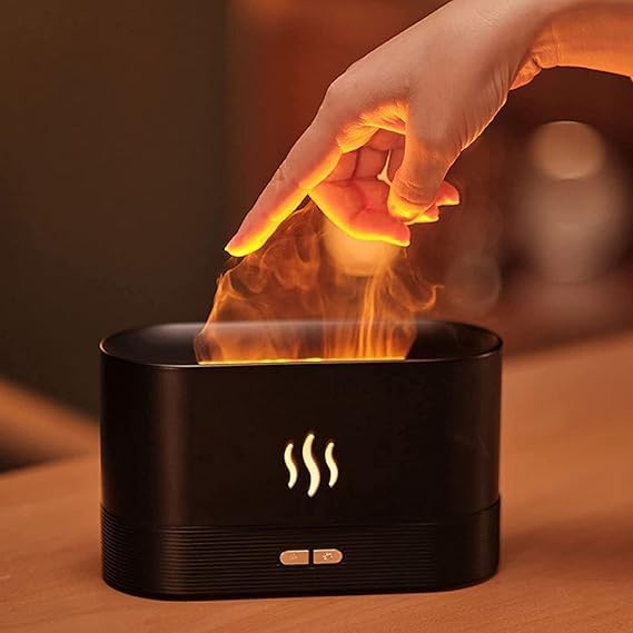 Aromatherapy Flame Light Quiet Mist Humidifiers Aroma Air Diffusers with Auto Shut-Off Protection Mini Flame Light Humidifier Atomization Auto Shut Off Night Light USB Humidifier