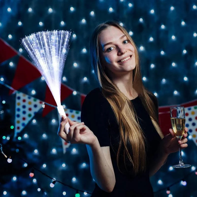 (Pack of 4)Flashing Fiber Optic Wand Light Up Stick LED White Long Glow Sticks with 3 Light Modes Glow Party Supplies for Wedding Birthday Bridal Shower Concerts Clubs
