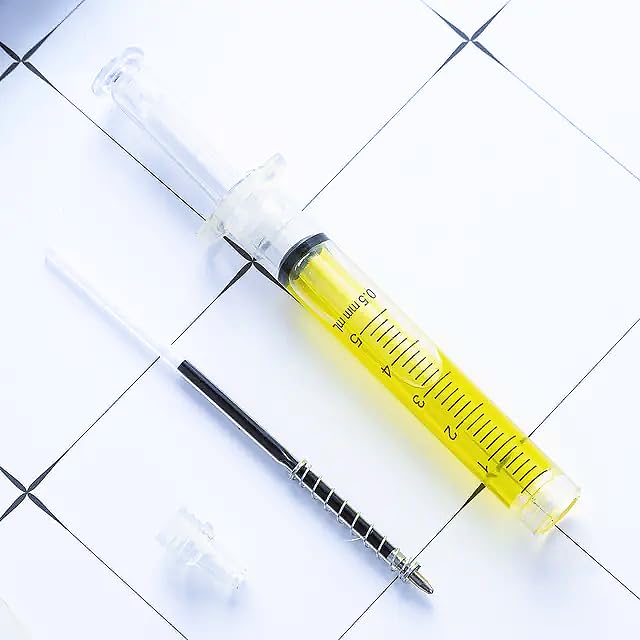 Injection pens, Novelty Syringe Design Ballpoint Pens, Multi-Color, Pack of 4