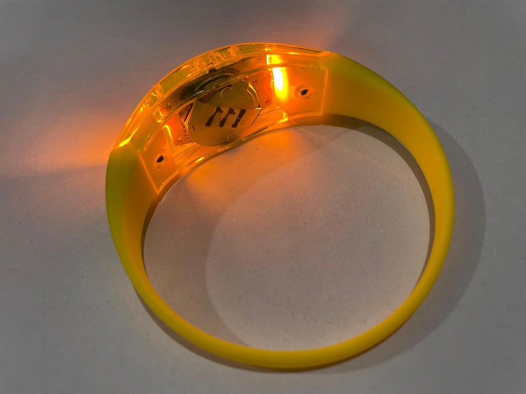 ZYOZ LED Sound Controlled Party Wristband for Live Concert, Wedding Party, DJ Night, Stage Performance, Halloween, Birthday Party(random colour)