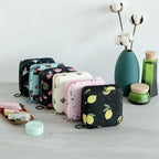 Travel Sanitary Pad Pouch Multi-Purpose Portable Compact Period Bag 1 pc (random colour)