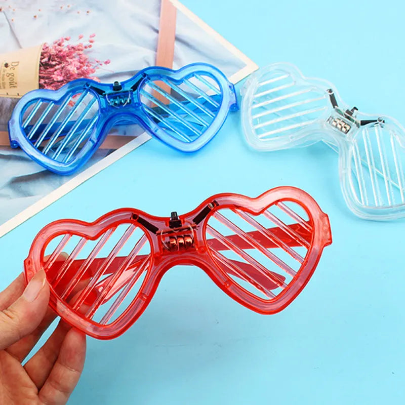 Zyoz™ LED Heart-Shaped Shutter Glasses – Light-Up Neon Party Eyewear