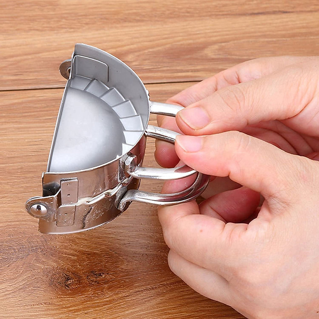 Momos Maker, Stainless Steel Dumpling Press, Pierogi Mold - Wonton Mould, Easy-Tool for Dumpling Wrapper Dough Stamp Cutter Pastry Pie Kitchen Making Tools - Silver, 1pc.