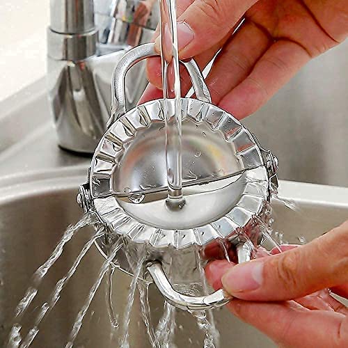 Momos Maker, Stainless Steel Dumpling Press, Pierogi Mold - Wonton Mould, Easy-Tool for Dumpling Wrapper Dough Stamp Cutter Pastry Pie Kitchen Making Tools - Silver, 1pc.