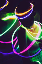 Zyoz™ Bulk Neon Glow Sticks Pack – Ultra-Bright Light-Up Bracelets, Necklaces, for Raves, & DJ Events (pack of 100)